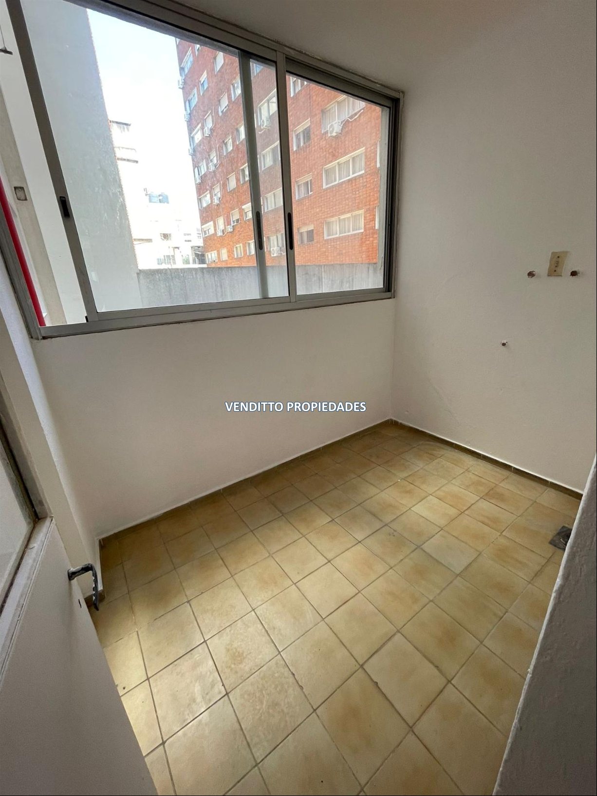 Apartamento en Alquiler 2 Dormitorios en Avenida del Libertador · Photo 7