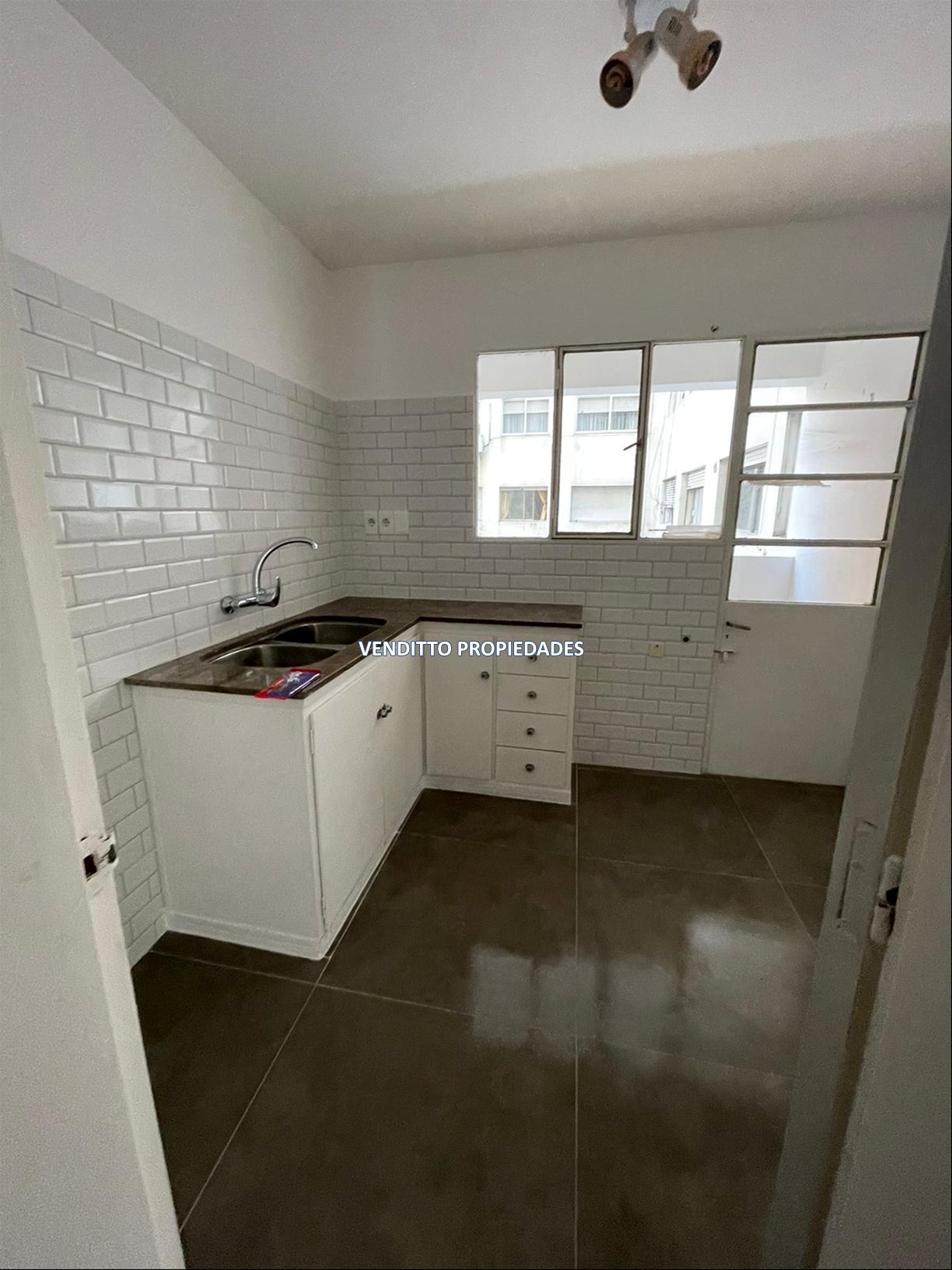 Apartamento en Alquiler 2 Dormitorios en Avenida del Libertador · Photo 6