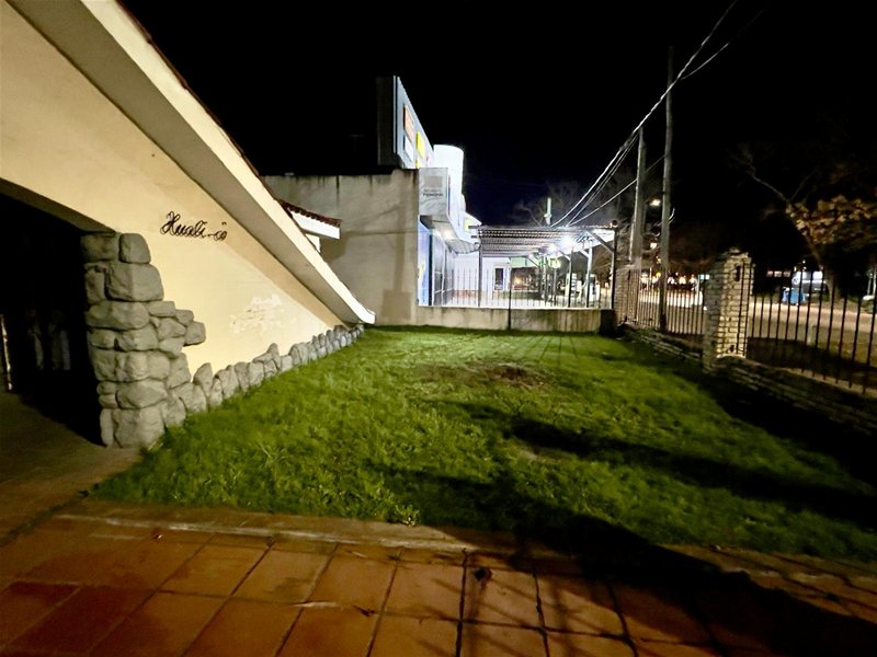 Gran Propiedad con potencial comercial sobre principal de Atlantida - foto 2
