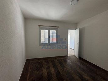 ALQUILER APTO DOS DORMITORIOS. POCITOS. BAJOS GASTOS COMUNES. - foto 6