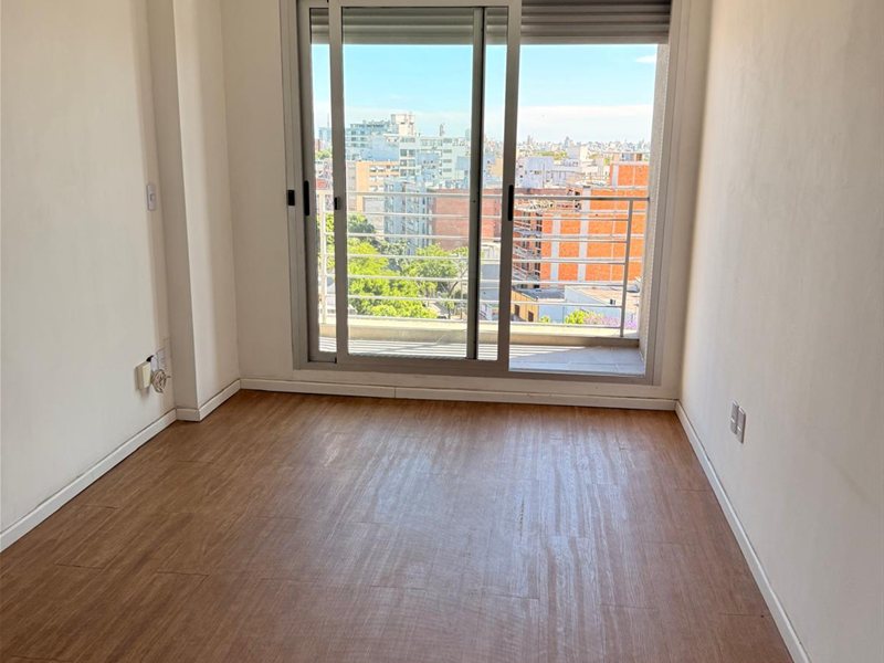 APTO 1 DORM AL FRENTE - foto 2