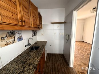 Alquiler Villa Biarritz apartamento 2 dormitorios. Piso alto - foto 7
