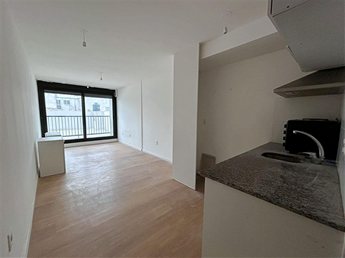 Alquiler Monoambiente con Balcón en el Centro