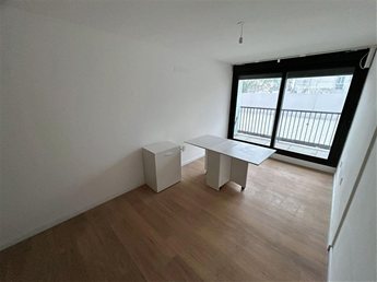 Alquiler Monoambiente con Balcón en el Centro - foto 4
