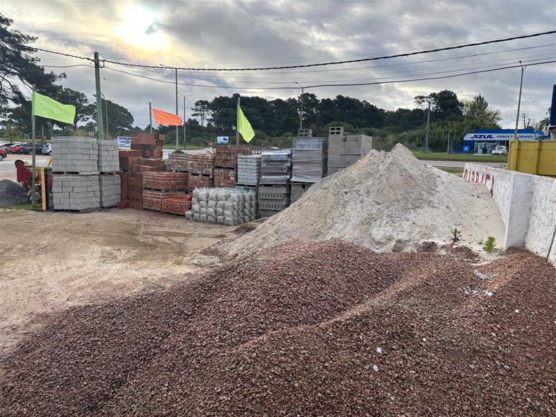 GRAN VISIBILIDAD! ALQUILER TERRENO ESQUINA SOBRE GIANNATTASIO Lomas de Solymar Ciudad de la Costa - foto 4
