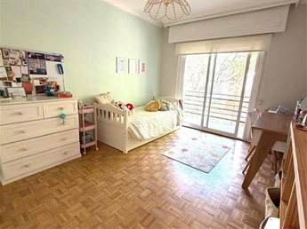 Impecable apartamento en Pocitos / Punta Carretas. 3 dormitorios y Servicio Completo. Alquila Garaje en el edificio. - foto 6