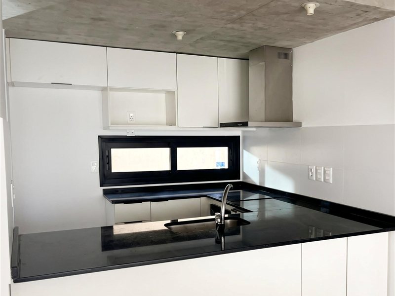 Apartamento de 2 dormitorios a estrenar en Housing cerrado con terraza amplia - foto 3