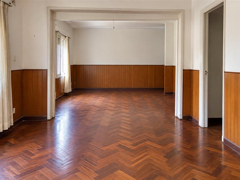 Venta Casa en Padrón Único de 3 dormitorios, 2 baños + Galpón + Garaje para 3 vehículos. MUY BUENA CONSTRUCCIÓN Y UBICACIÓN - foto 2