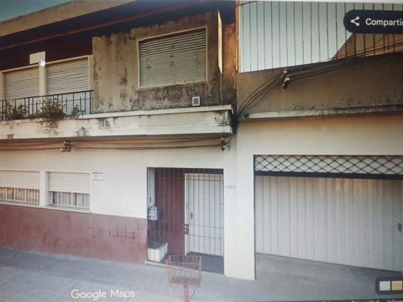 Venta Casa en Padrón Único de 3 dormitorios, 2 baños + Galpón + Garaje para 3 vehículos. MUY BUENA CONSTRUCCIÓN Y UBICACIÓN - foto 1