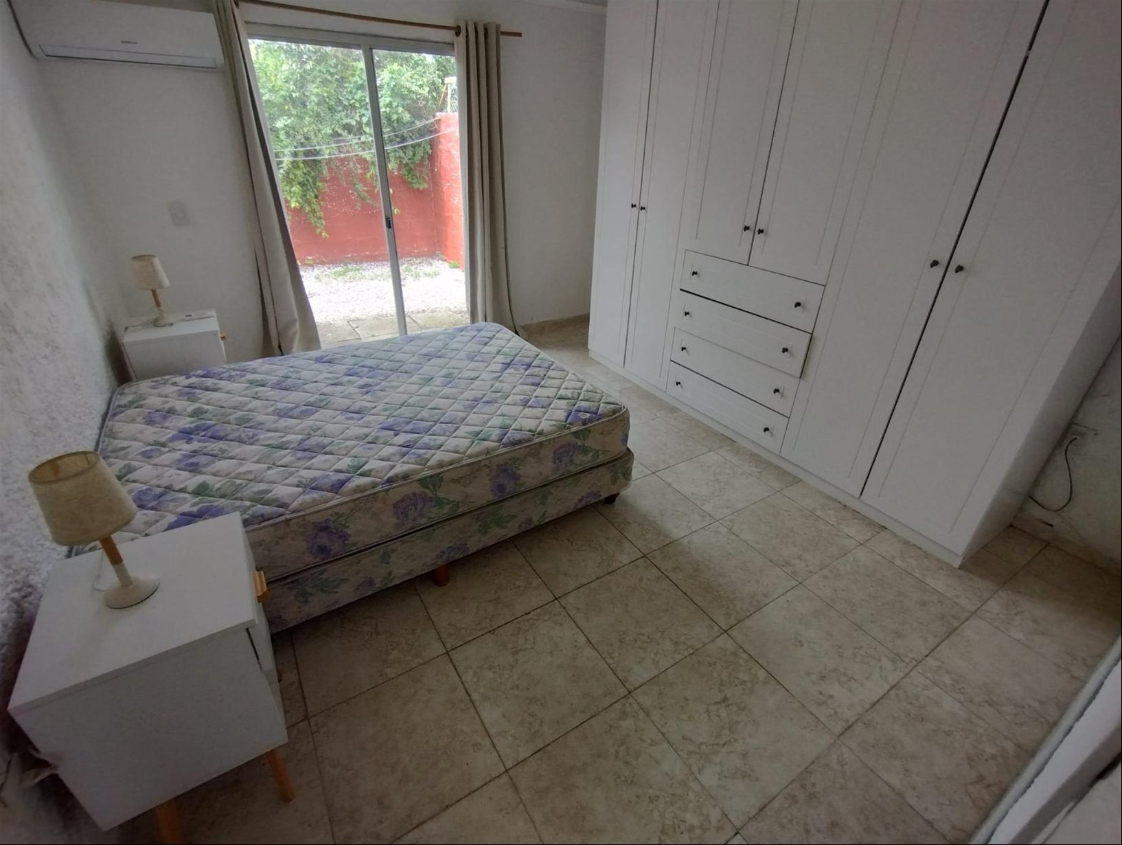 Apartamento amoblado 1 dormitorio con patio exclusivo - Solymar Sur · Foto 6