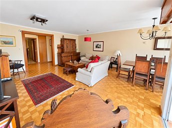 Venta apartamento 3 dormitorios, estar, terrazas, servicio, 2 garajes frente al Parque Batlle. - foto 4