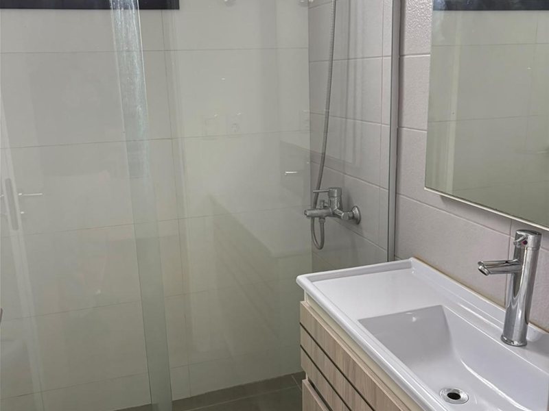 ALQUILER CASA DE 3 DORMITORIOS 3 BAÑOS CIUDAD DE LA COSTA - foto 2