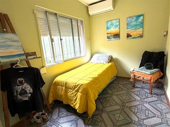 Hermosa Casa 2 dormitorios con jardín. - foto 5
