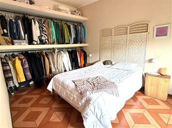 Hermosa Casa 2 dormitorios con jardín. - foto 6