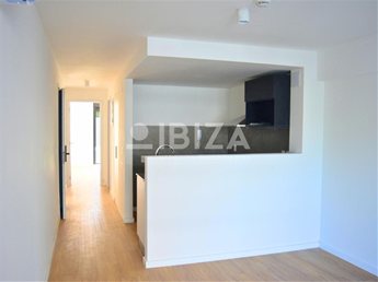 Apartamento Malvín, a estrenar, 2 dormitorios, terraza, patio con parrillero y garage - foto 5