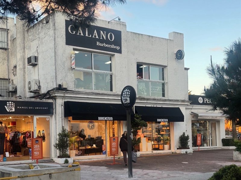 Alquiler local comercial Carrasco - foto 1