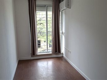 A dos cuadras de  8 de Octubre y Garibaldi, amplio e impecable  apartamento con 2 dormitorios, terrazas y parrillero.  2 A/ A. - foto 6