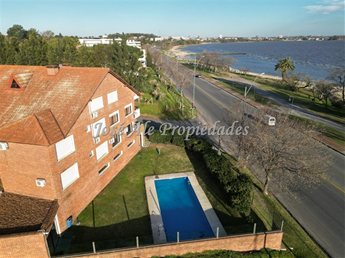 EN ALQUILER APARTAMENTO DE 1 DORMITORIO UBICADA EN RAMBLA COSTANERA DE COLONIA DEL SACRAMENTO · Foto 1
