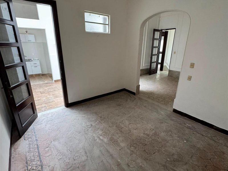 CASA EN ALQUILER – PH EN PLANTA BAJA SOBRE TACUAREMBÓ Y AV. URUGUAY - foto 3