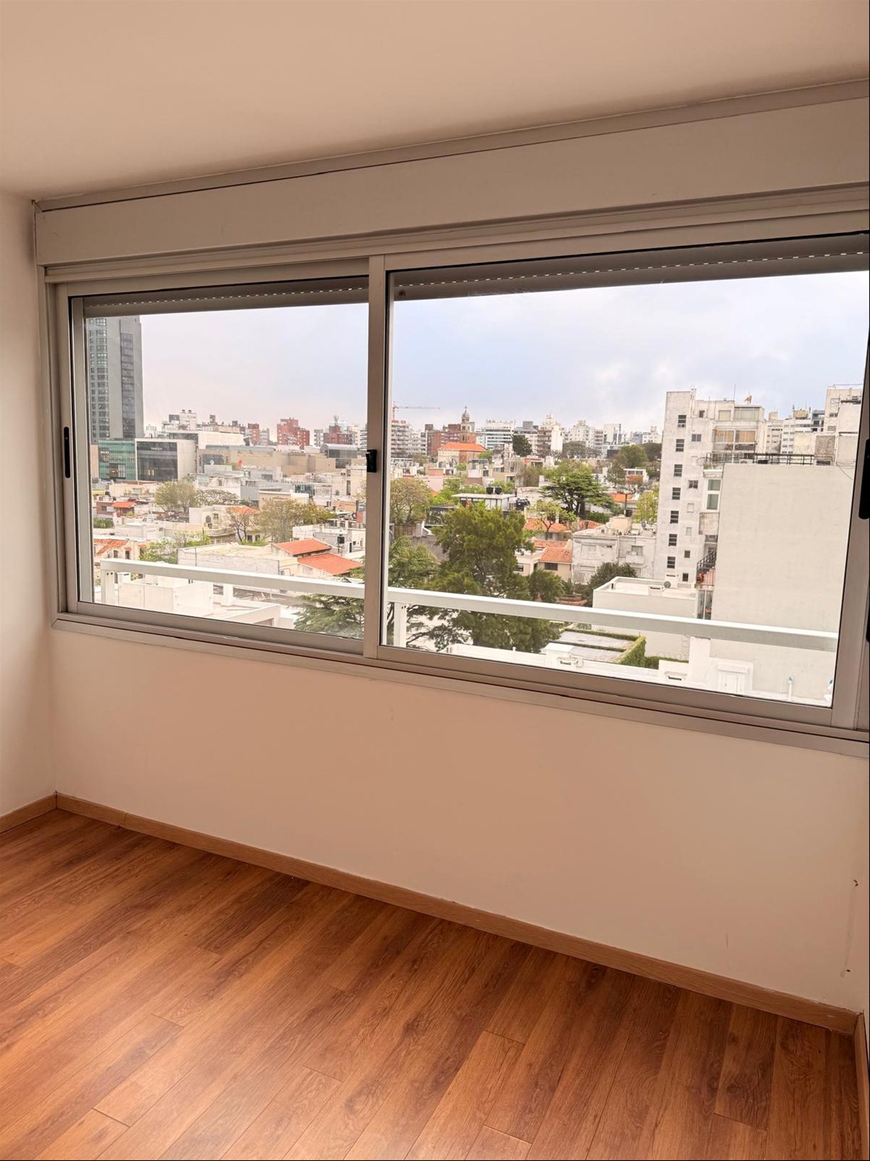 APARTAMENTO 2 DORMITORIOS, 2 GARAGE A METROS DE RAMBLA Y PARQUE VILLA BIARRITZ · Foto 1