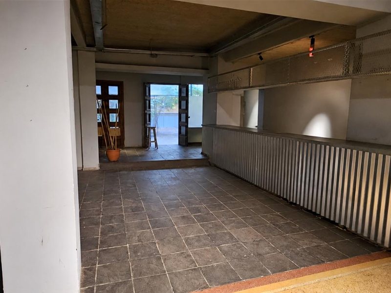ALQUILER EN PALERMO | CASA Y LOCAL COMERCIAL, FUNCIONO UNA PIZZERIA, CON GRAN FONDO — MÚLTIPLES POSIBILIDADES - foto 2