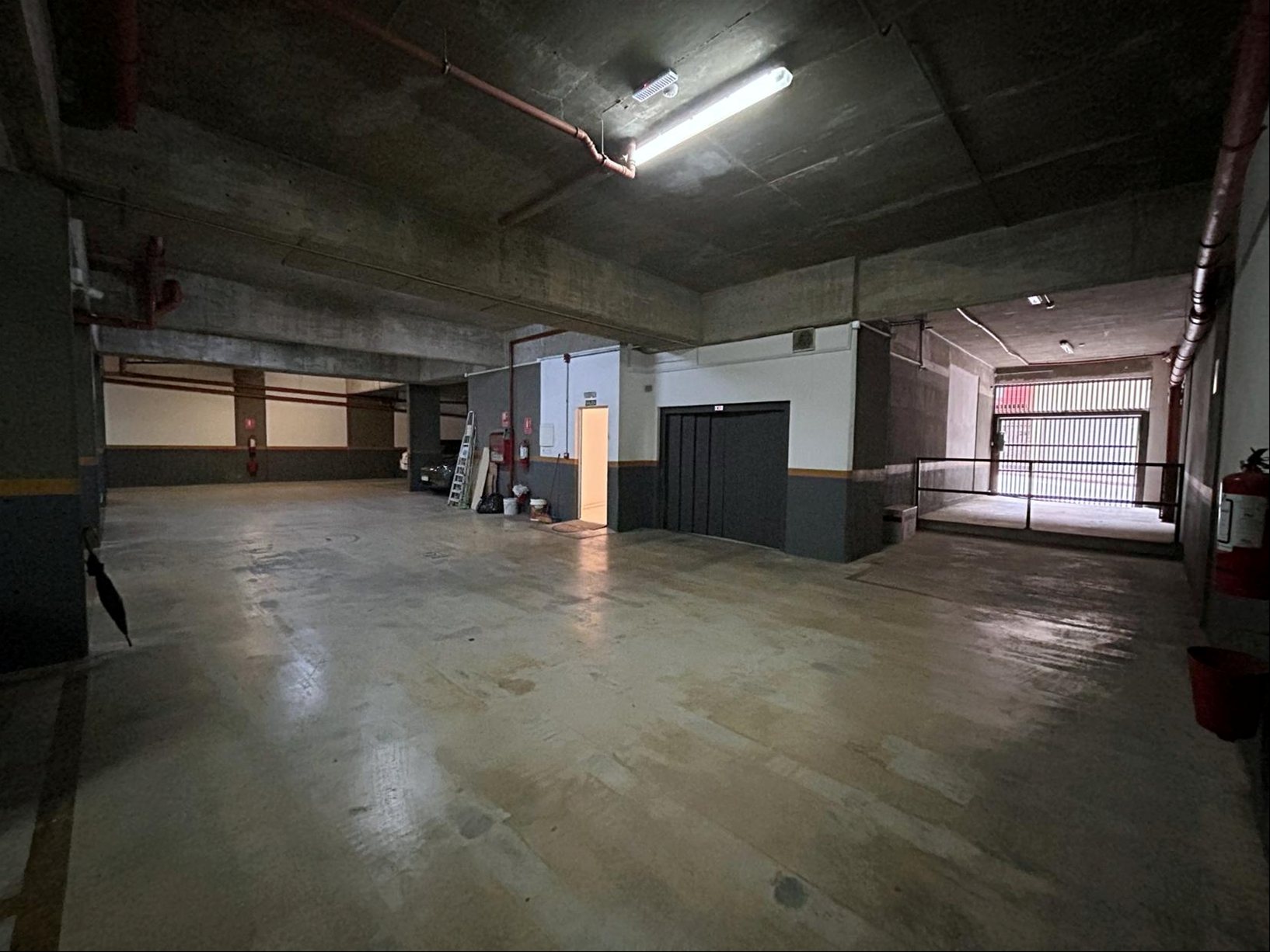 Alquiler de Garage en el Centro · Foto 3