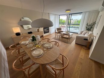 Apartamento De 2 Dormitorios En Barrio Parques A Estrenar - Próxima Entrega 2027