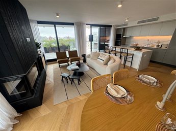 Venta De Espectacular Penthouse A Estrenar De 3 Dormitorios Y Doble Garaje En El Golf