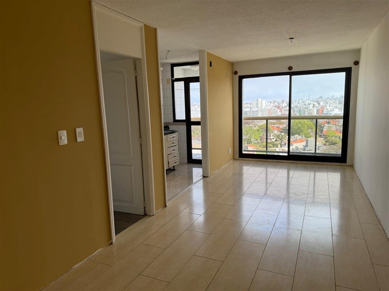 ¡TENGO LO QUE ESTABAS BUSCANDO!! IDEAL PARA VIVIR CON MÁXIMA SEGURIDAD Y TODOS LOS SERVICIOS.  Y PERFECTO PARA RENTA!!! - foto 2