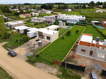 EN VENTA HERMOSO TERRENO DE 543M2 UBICADO EN ALTOS DE SAN CARLOS, COLONIA - foto 6