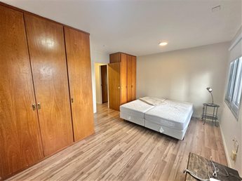 Apartamento en Venta de 3 Dormitorios y doble Garaje En Torres Náuticas - foto 7