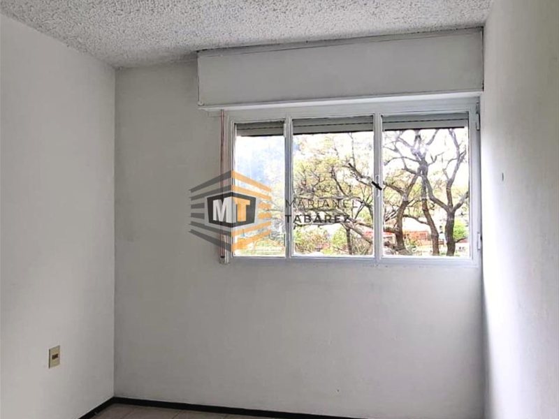 Alquiler 1 dormitorio Parque Posadas, piso bajo - foto 3