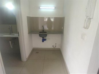 Alquiler archivo de 157m2 Ciudad Vieja con garaje - foto 6