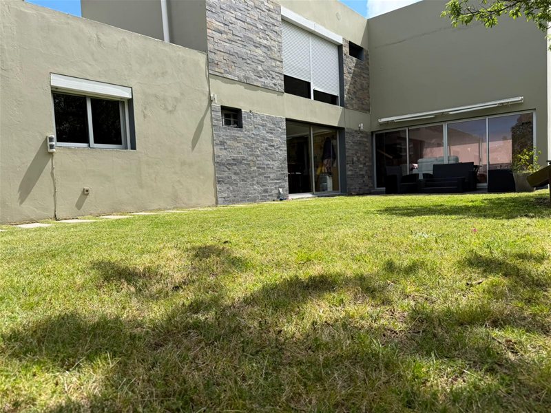 VENTA CASA PARQUE MIRAMAR 4 DORMITORIOS - foto 1
