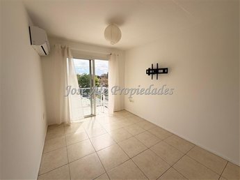 EN ALQUILER APARTAMENTO DE 2 DORMITORIOS UBICADO A CUADRAS DEL SHOPPING, COLONIA. - foto 7