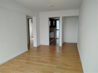 Canelones y Florida, a 1 cuadra de Rambla y 3 de Plaza Independencia. Alfrente. Impecable piso 5, como a estrenar.2 dorm.Vivienda u Oficina - foto 6