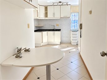 Venta apartamento 3 dormitorios 2 baños completos 2 garajes Osorio y B. Blanco Pocitos - foto 6
