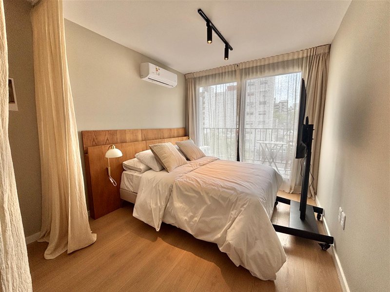 Venta De Apartamento De 1 Dormitorio A Estrenar En Parque Rodó - Próxima Entrega 2026/27 - foto 1