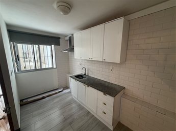 Se vende hermoso apartamento tipo dúplex en Palermo de 2 dormitorios con patio con parrillero. - foto 6