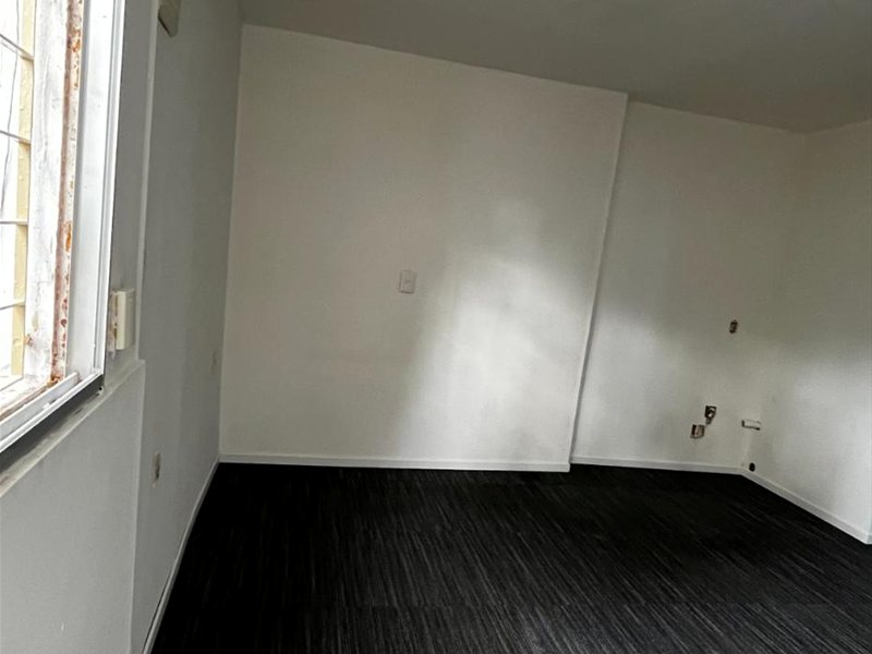 Alquiler monoambiente, al frente, jardín, Prado sur - foto 2