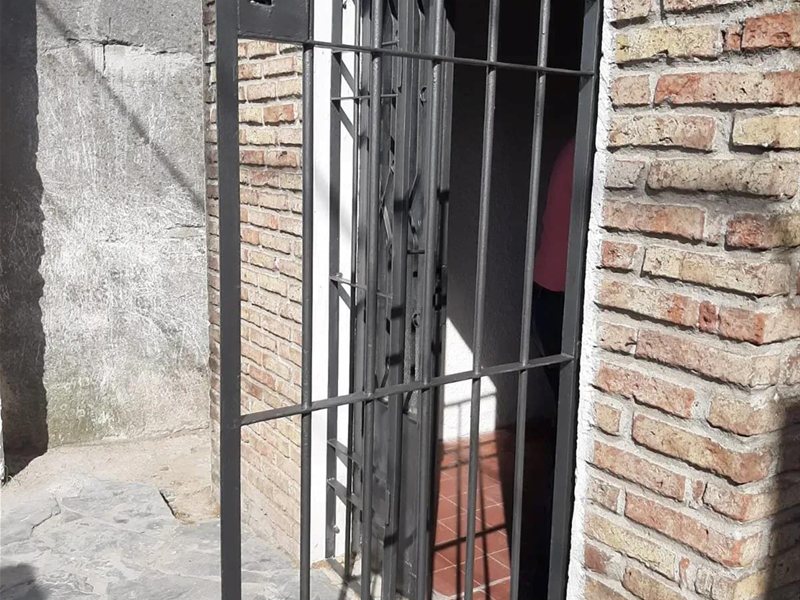 Alquiler de Casa en la Unión 1 dormitorio y patio - foto 1