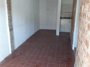 Alquiler de Casa en la Unión 1 dormitorio y patio - foto 6