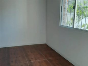 Alquiler de Casa en la Unión 1 dormitorio y patio - foto 5