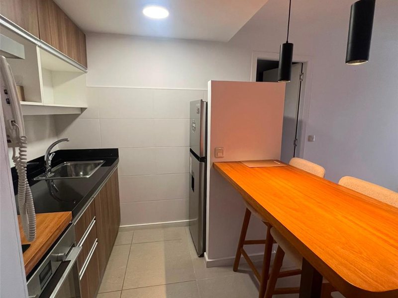Monoambiente con garaje - Amoblado A estrenar - VENTA O PERMUTA - foto 1