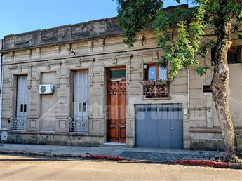 Venta de Casa adaptable a diferentes usos Ref: 6323