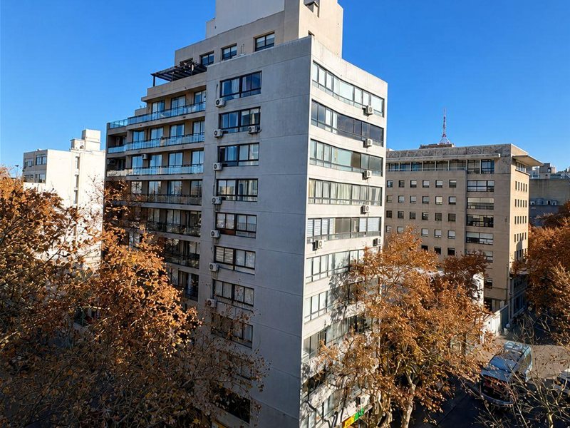 APARTAMENTO 2 DORMITORIOS + GARAJE EN CORDÓN SUR - foto 3