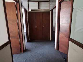 Venta oficina de 4 ambientes en el Centro