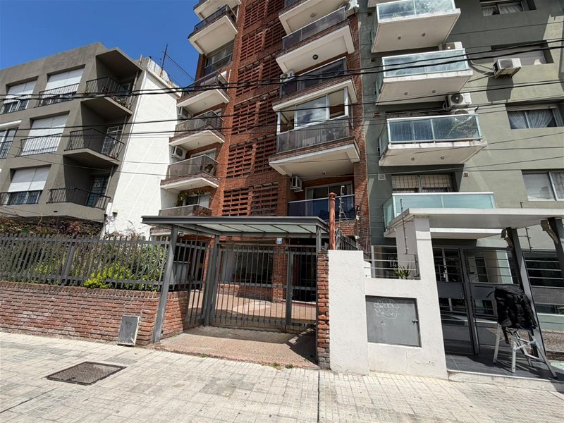 VENTA APARTAMENTO UN DORMITORIO EN COOPERATIVA BUCEO - foto 1