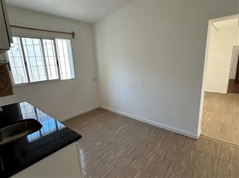 Alquiler apartamento planta baja, gran patio, cocina definida, Próximo Católica, impecable La Blanqueada - foto 6