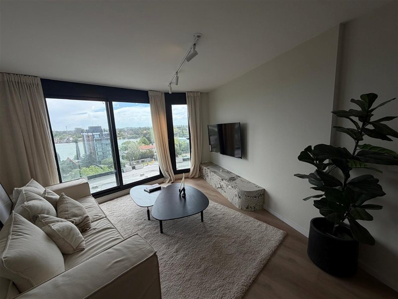 CARRASCO ESTE Venta apartamento 2 Dormitorios, vista al lago, muy luminoso, finas terminaciones, Garaje, AMENITIES: Barbacoa con parrillero, Cowork, Beneficios fiscales, Entrega Febrero 2027 - foto 3